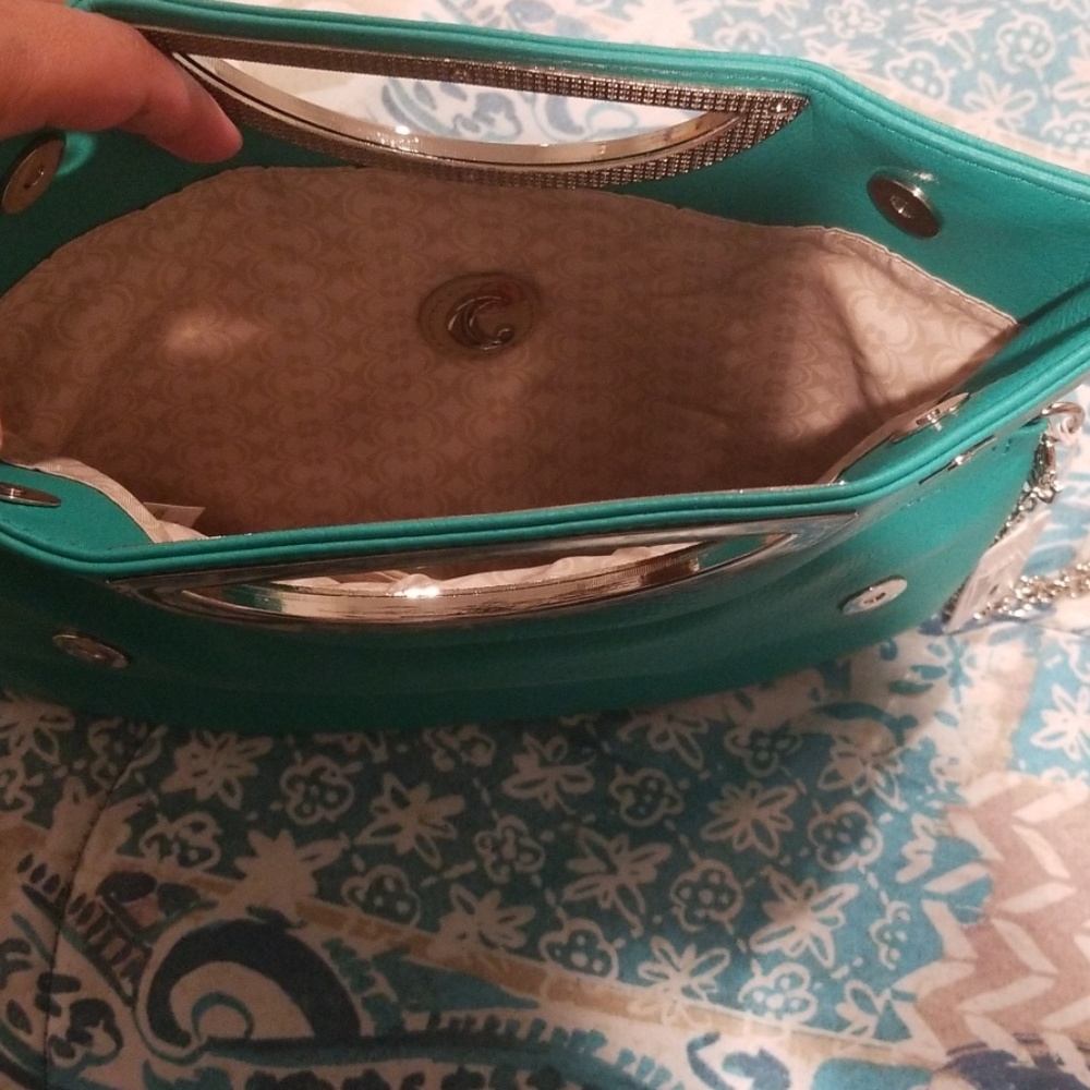 Hangbag - Picture 2 of 2